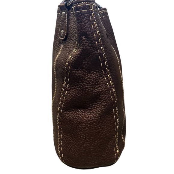 Dolce & Gabbana "Borsa A Spalla Vitello Celtic" Tote - Picture 4 of 10